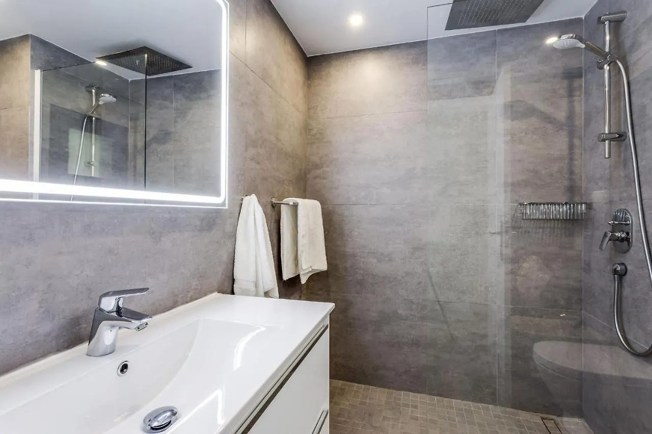 By Riva - Cozy, Contemporary Studio In Puerto Banus Gardens Marbella Apartamento